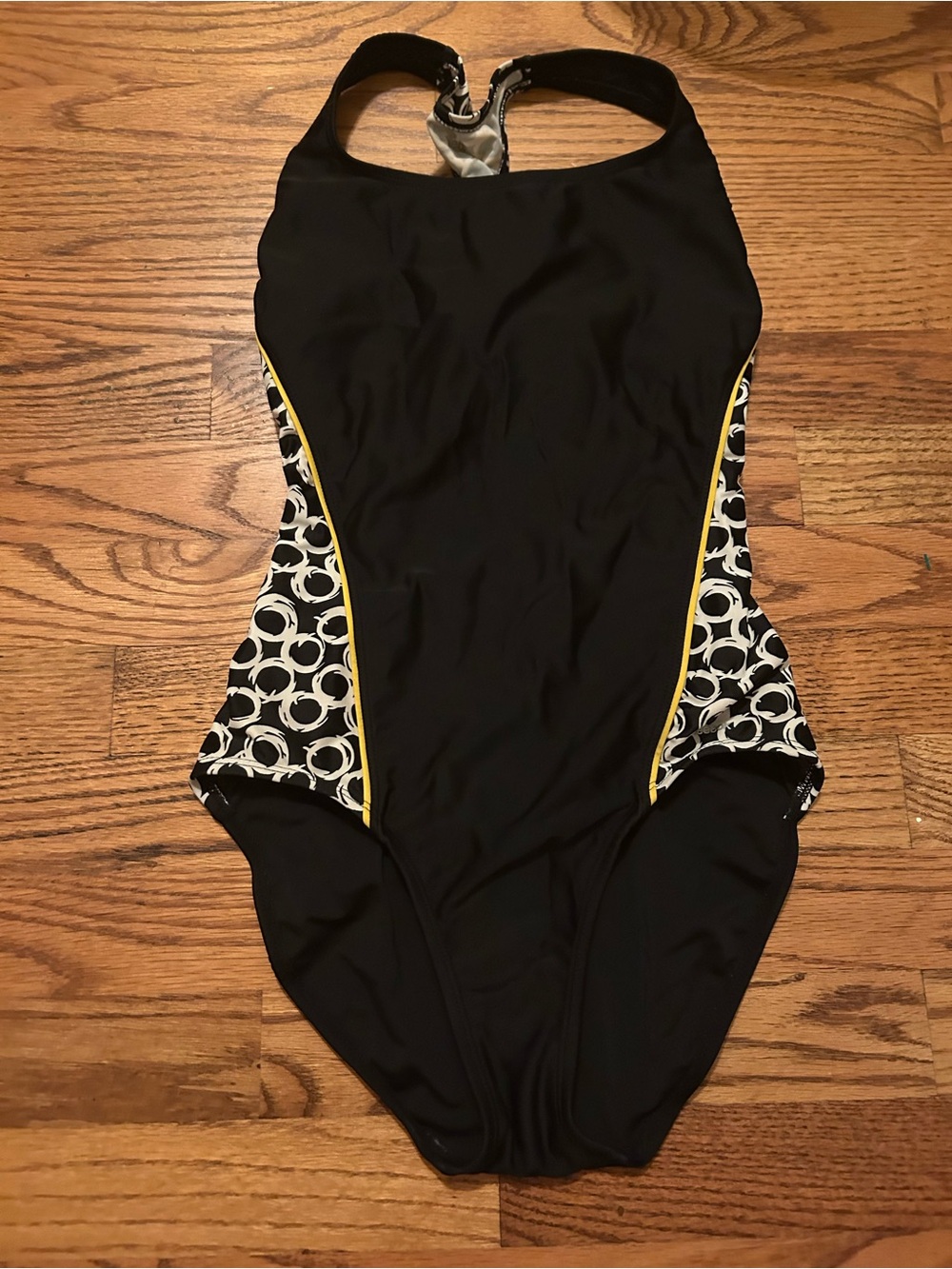 Reebok Women’s 4 Black & White Patterned One Piece Swimsuit W/ Green Piping